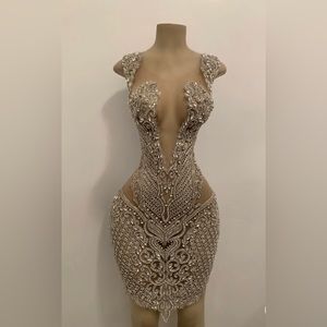 Diamond Fever 2.0 has spandex in the back for a perfect stretch